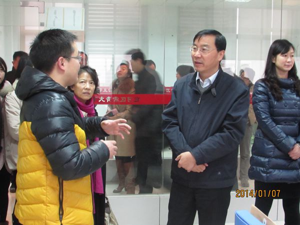 合肥市副市長吳建國領導一行視察慕尚健身 合肥市副市長吳建國領導一行視察慕尚健身